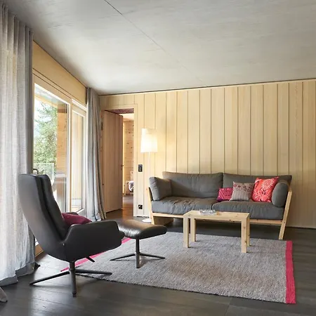 Апартаменты Alpine Chesa A La Punt Понтрезина