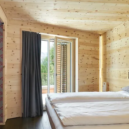 Апартаменты Alpine Chesa A La Punt Понтрезина