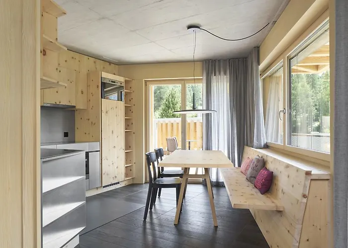 Alpine Chesa A La Punt Appartement Pontresina