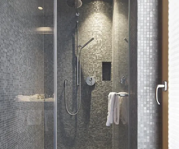 Alpine Chesa A La Punt Appartement *